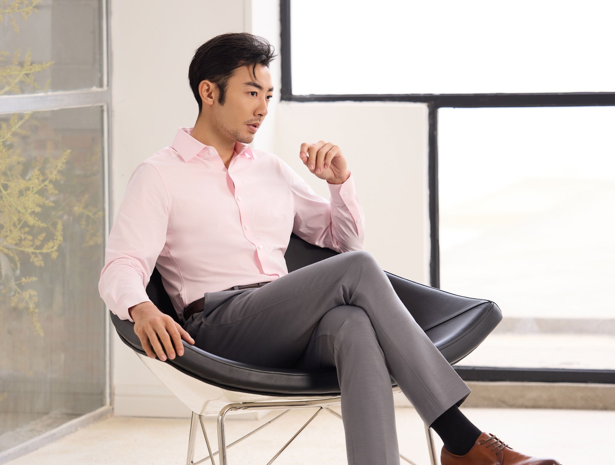The Best Dress Shirts for Job Interviews: Dress Smart, Not Loud