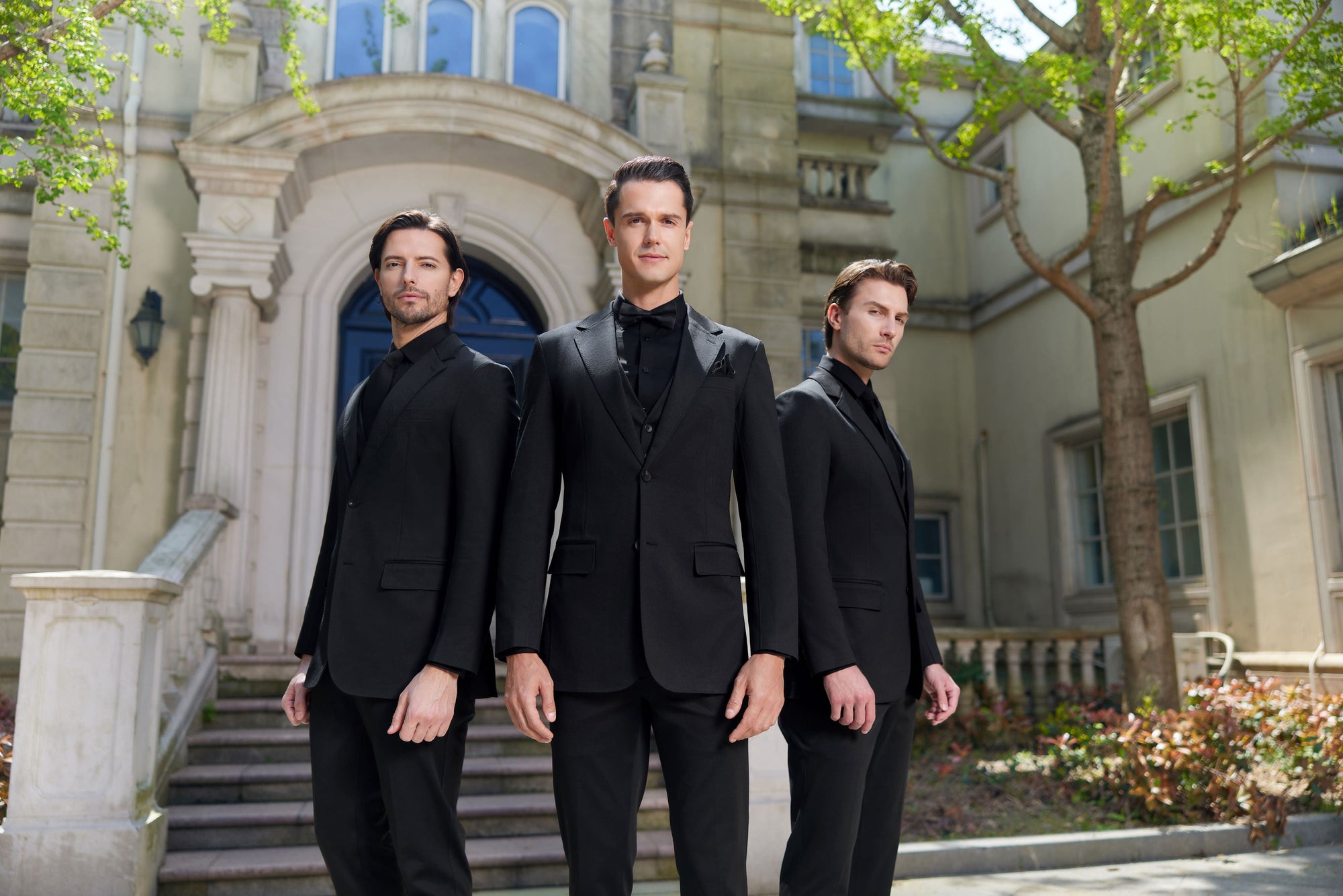 Black Suit + Shirt and Tie Combinations: What Works?