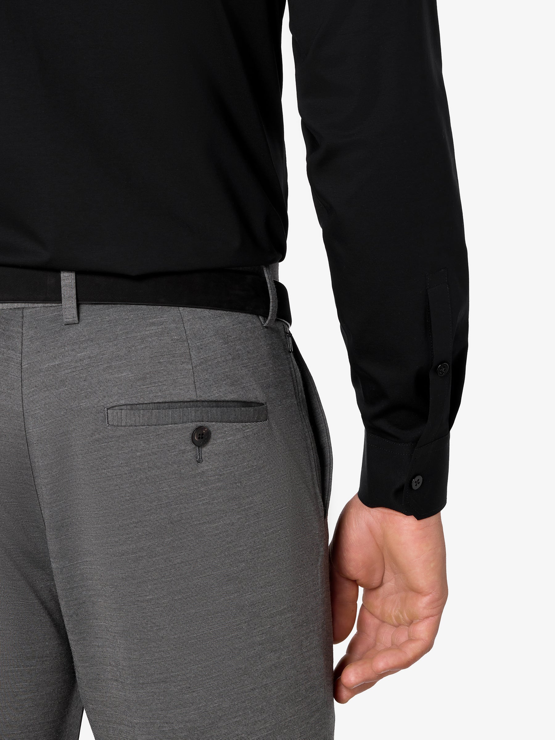 xShirt 5.0 - Black