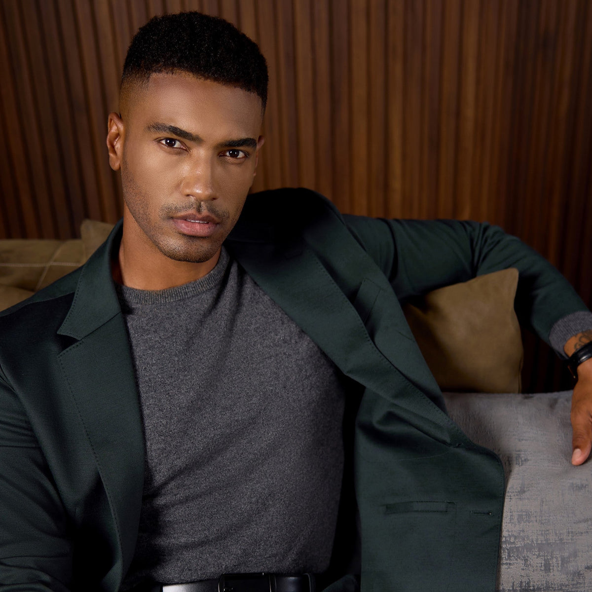 dress shirt untucked with blazer Its the question as old as timeto tuck or untuck your shirt? Heres what we think. Are you team tuck or untuck? Let us know why! #styletips #tuckedinshirt #suit #blazerstyle #styleinspo #blazer