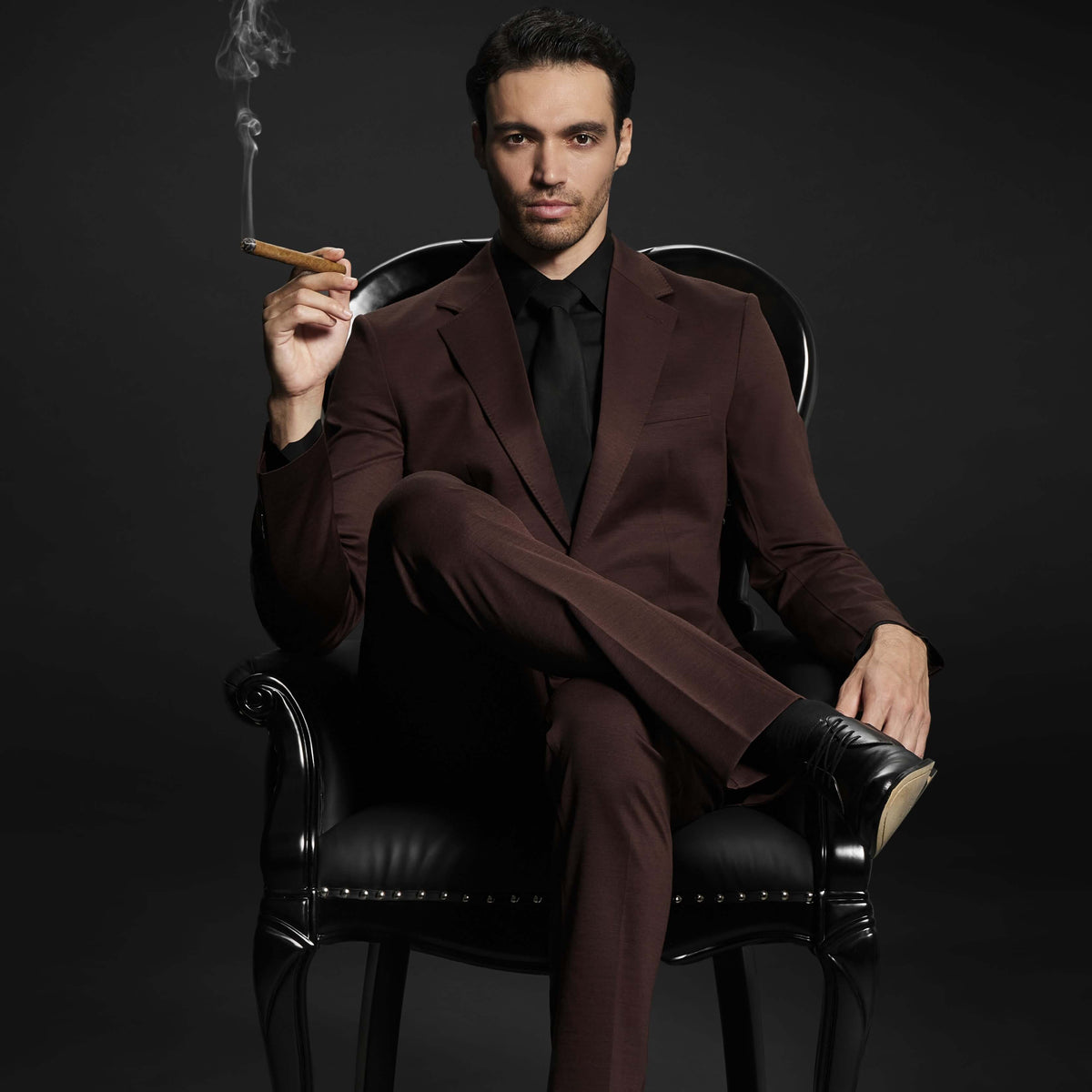 which colour tie suits on maroon suit